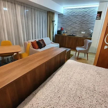 Rodinny Privatny A309 V Uplnom Centre Stareho Smokovca - Ticha Izba S Parkovanim Apartment Vysoke Tatry